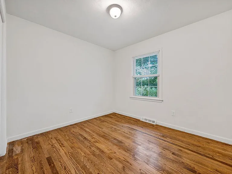 3777 Tomley Dr — Photo 17