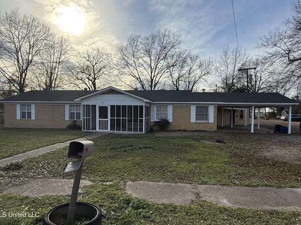 321 Wheeler St, Itta Bena, MS 38941