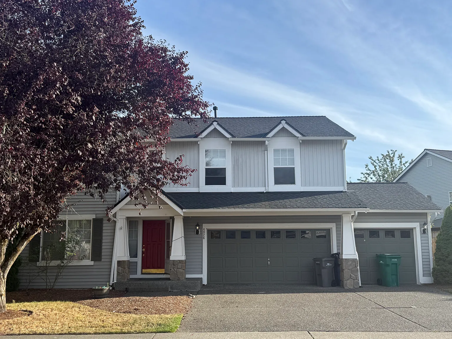 4 bed, 2.5 bath, 2489 sqft, $3,650 — Photo 1