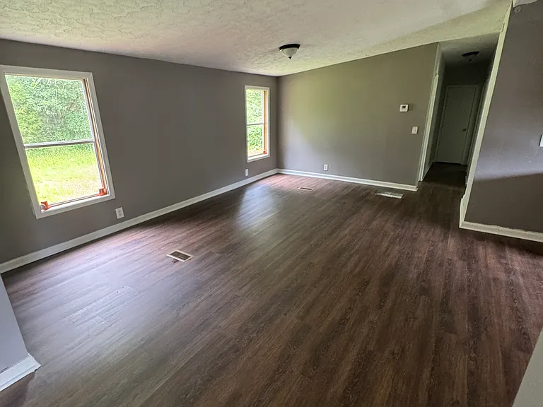 378 Lee Road 490 — Photo 16