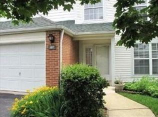 107 Templeton St, Lake Bluff, IL 60044