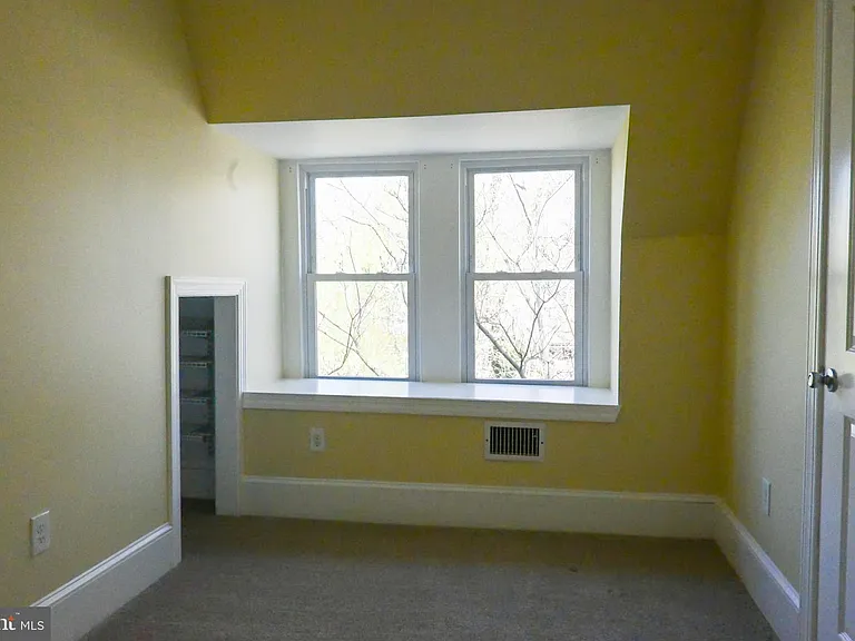 6617 Quincy St — Photo 34