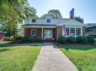 125 Oakland St, Mount Holly, NC 28120