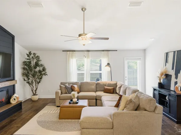7154 Brylington Blvd, Pensacola, FL 32526