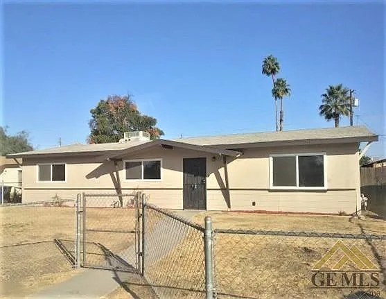 616 Andrea Ave photo 1