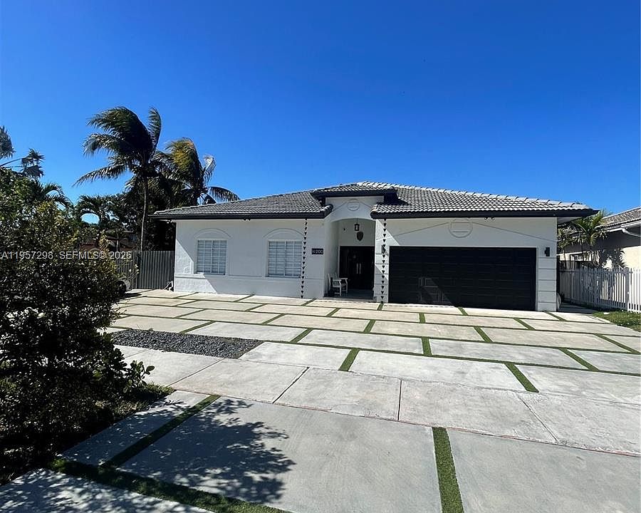 1st image of 14200 SW 160th Ct