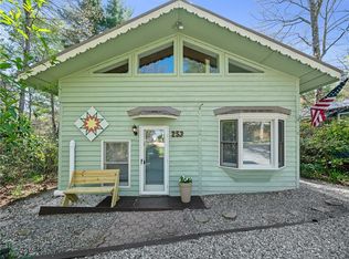 253 Black Pine Rd, Newland, NC 28657