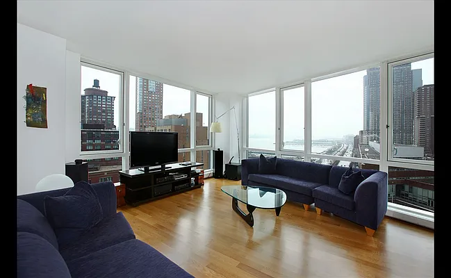 Rented by Douglas Elliman | media 7