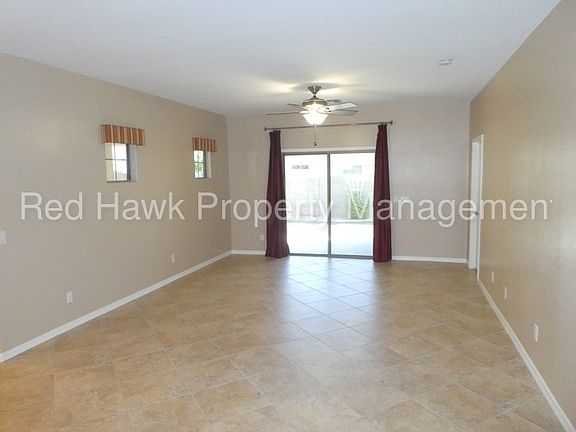 4th image of 1067 S Sacramento Pl