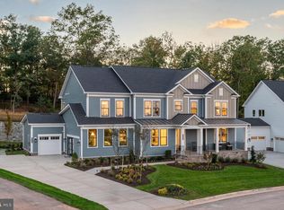 42726 Cannon Chapel Dr, Leesburg, VA 20176