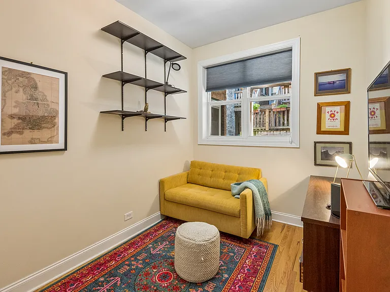 7510 N Greenview Ave #2 — Photo 12
