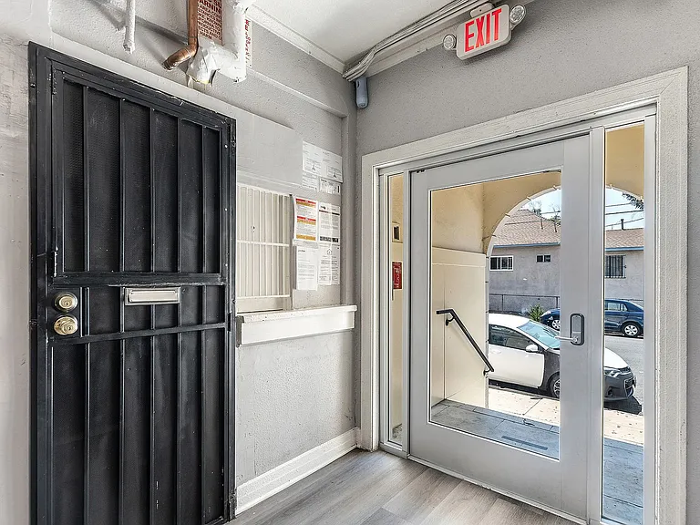Arthur Emery Apartments — Photo 15