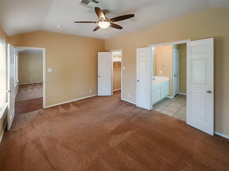 320 Longhorn Way — Photo 20