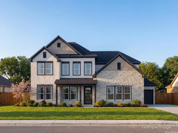 124 POE PARKWAY, Castroville, TX 78009