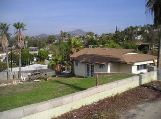 2882 Helix St, Spring Valley, CA 91977