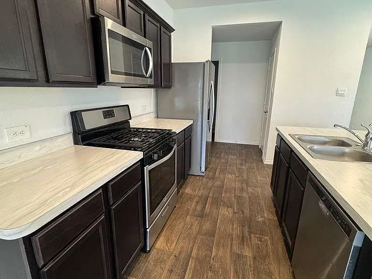 22446 N Gilded Peak Ln — Photo 5