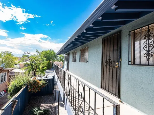 206 Princeton Dr SE #5, Albuquerque, NM 87106