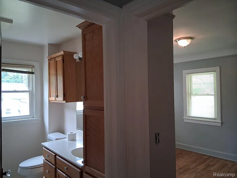 4418 McCandlish Rd — Photo 8