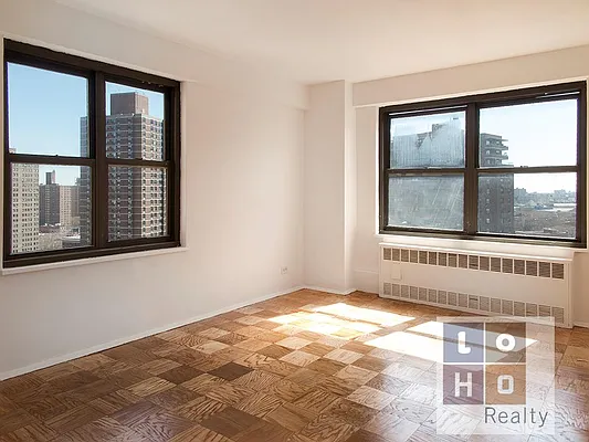 Sold by LoHo Realty | media 8