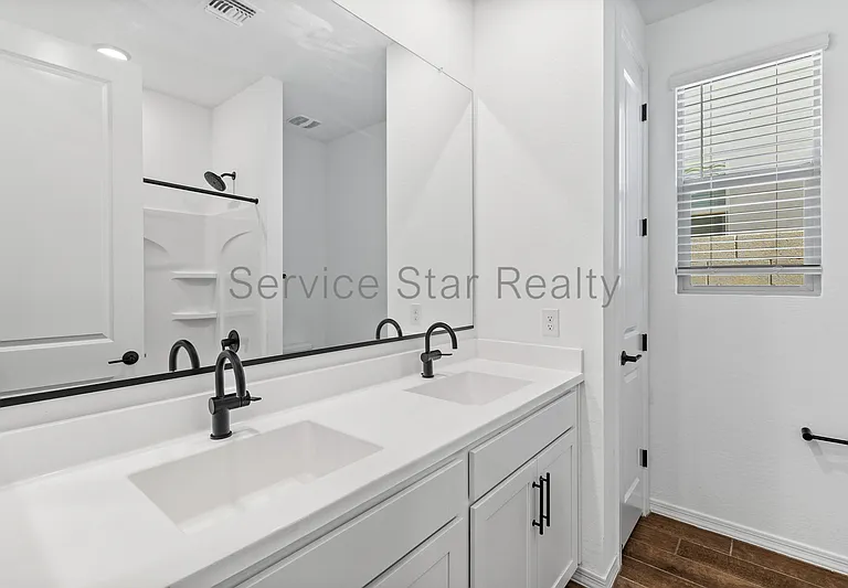 4144 W Eli Dr — Photo 9