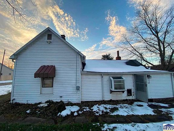 2nd image of 533 Higgins St