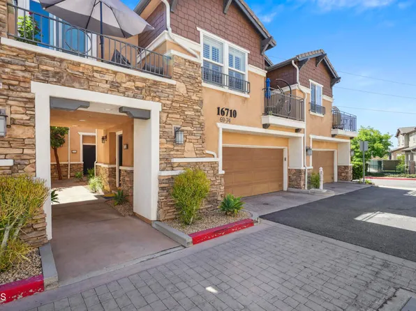 16710 Nicklaus Dr Unit 72, Sylmar, CA 91342