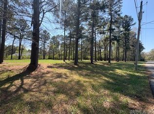 Lester Dr, Hope, AR 71801