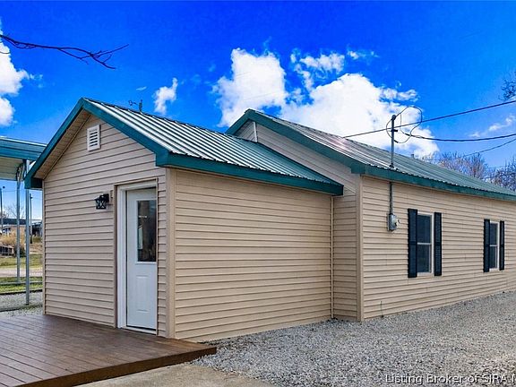 4th image of 206 N Front Street