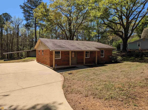 206 Jarrett St, Valley, AL 36854