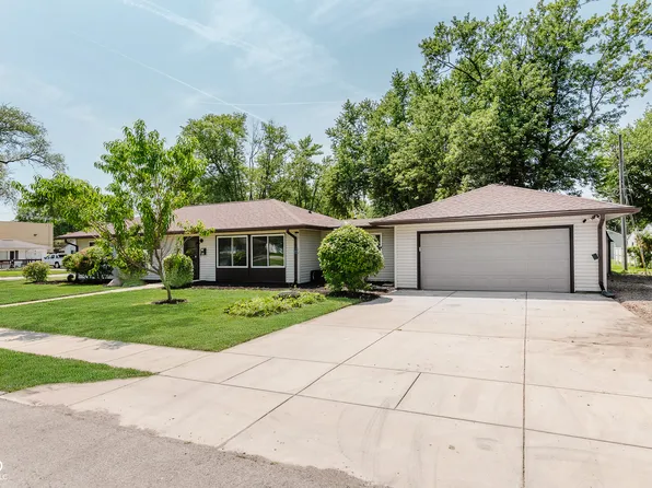 1708 Syracuse Dr, Lebanon, IN 46052