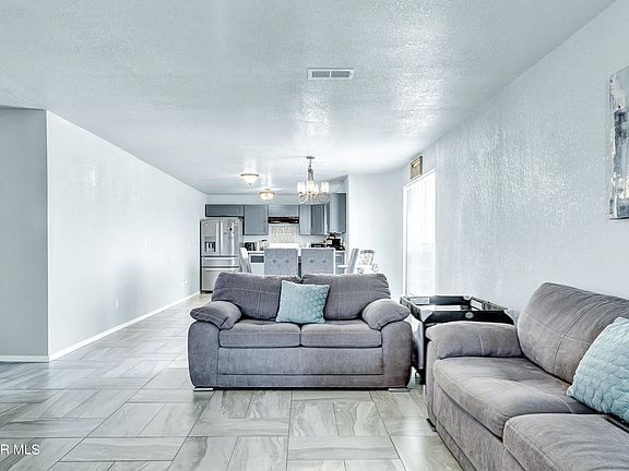 4th image of 5549 Prince Edward Ave