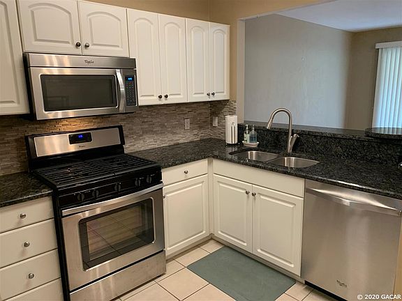 4th image of 1213 NW 55th St Unit 4