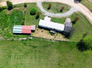 123 E Richview Rd, Cumberland City, TN 37050