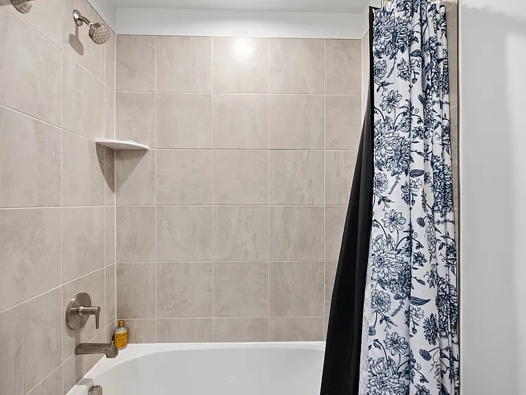 212 Matisse Pl — Photo 18