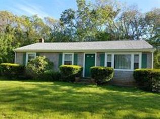 31 Arboretum Rd, Plymouth, MA 02360