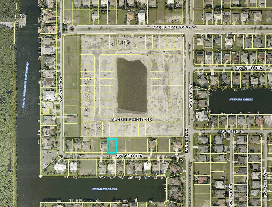2nd image of 2831 SW 49th Ter