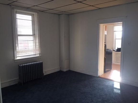 3rd image of 1340 E Luzerne St APT 3