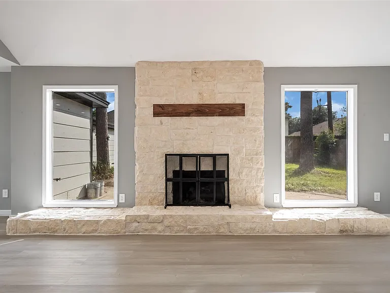 14015 Cleobrook Dr — Photo 8