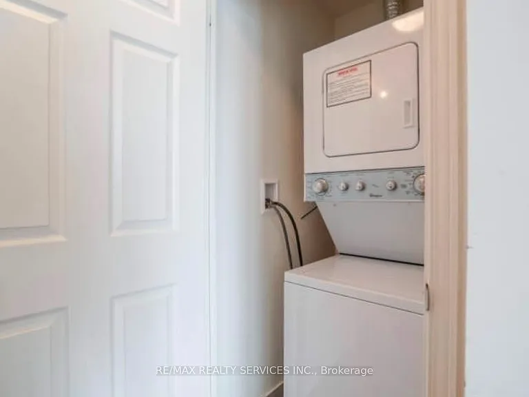 339 Rathburn Rd W #602 — Photo 11