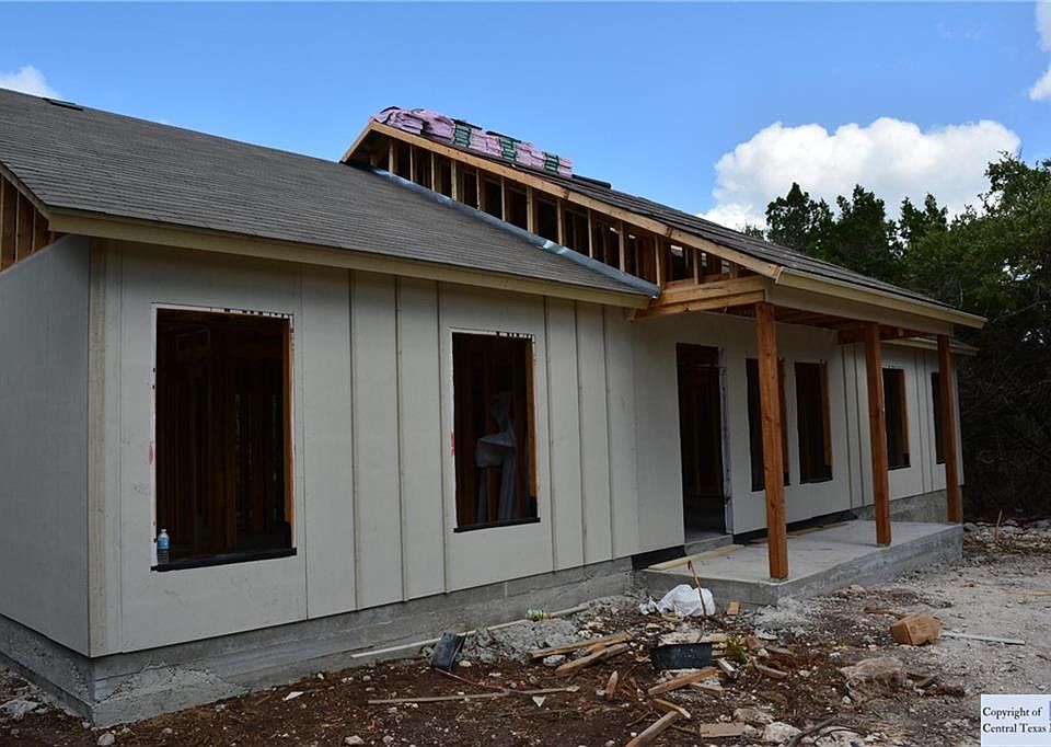 2nd image of 392 Weatherby Dr
