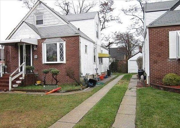 2nd image of 73 Harriet Ave
