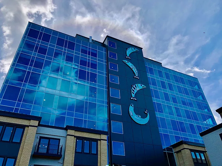 Views on Fifth — Photo 127