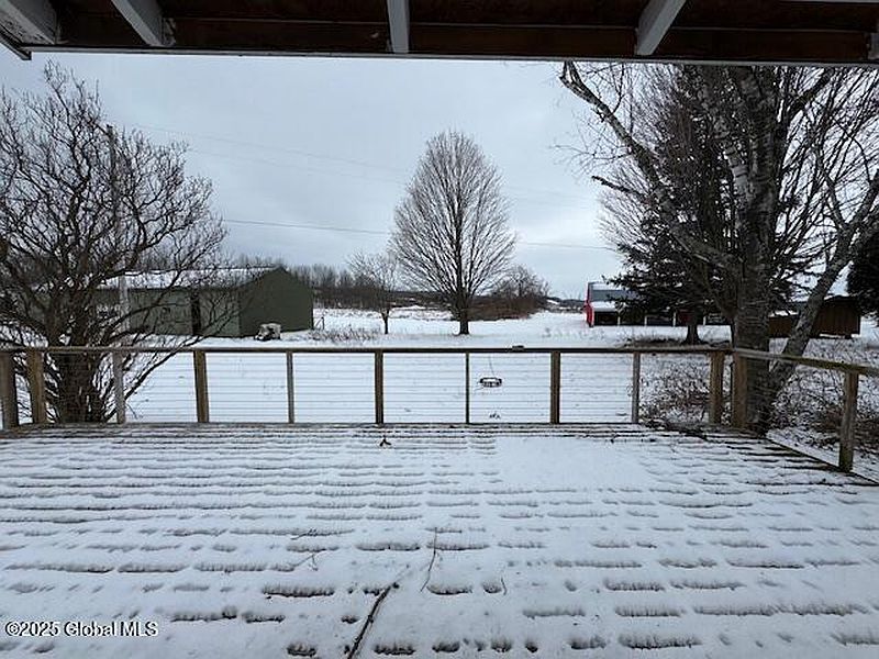 3rd image of 1094 Carlisle Road