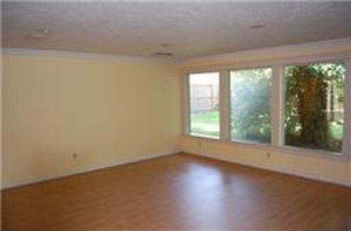 5th image of 11106 Hillcroft St