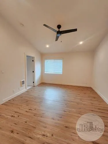 Mediterranean Townhomes — Photo 28