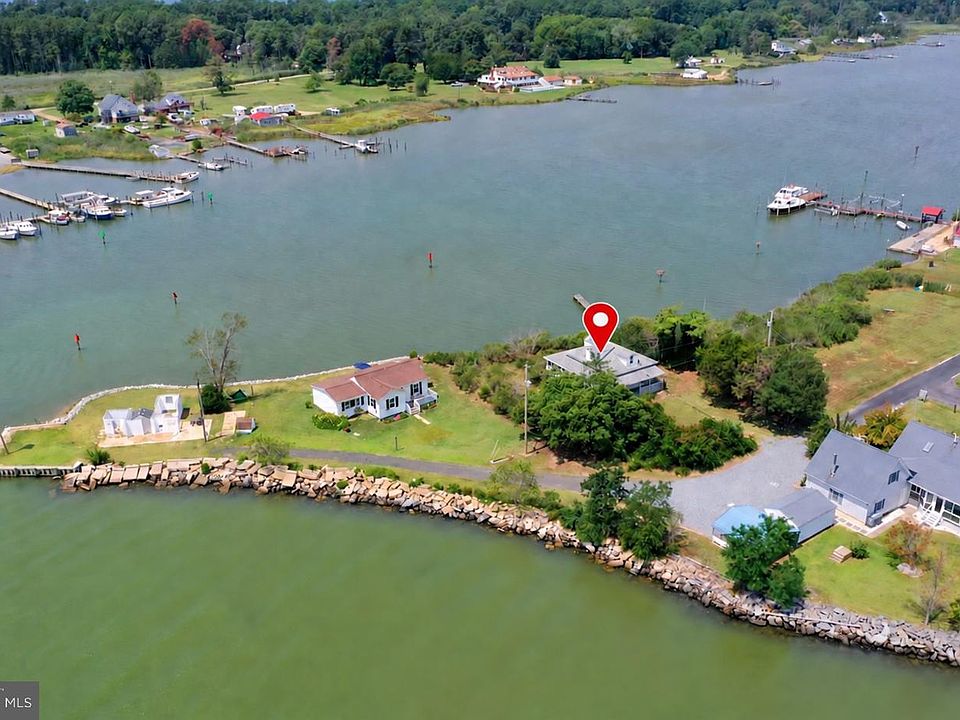 1st image of 16102 Piney Point Rd