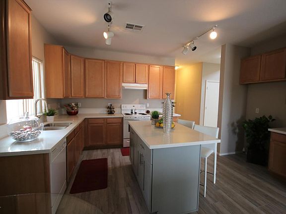 2nd image of 41165 N Cambria Dr