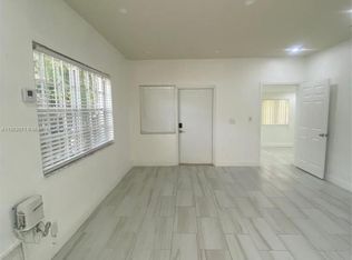 2024 NE 183rd St, North Miami Beach, FL 33179