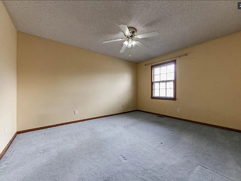 1432 Brighton Cir — Photo 7