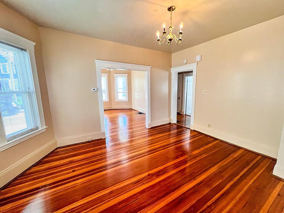 1st image of 35 Morris St #1